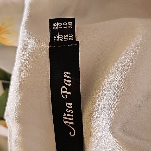 Alisa Pan Dress NWT - Picture 8 of 9